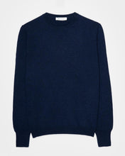 Carica l'immagine nel visualizzatore di Gallery, Maglia sottile in cashmere rigenerato colore blu marina