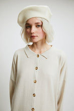 Carica l&#39;immagine nel visualizzatore di Gallery, Wool beret in milk colour
