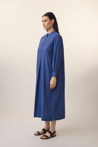 Abito lungo in cotone stampato a righe blu