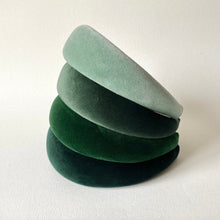 Carica l&#39;immagine nel visualizzatore di Gallery, Velvet headband - Mint green
