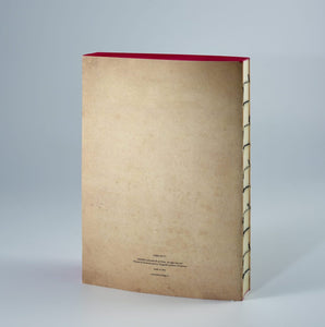 Notebook con copertina Il piacere e laterali rossi. retro.