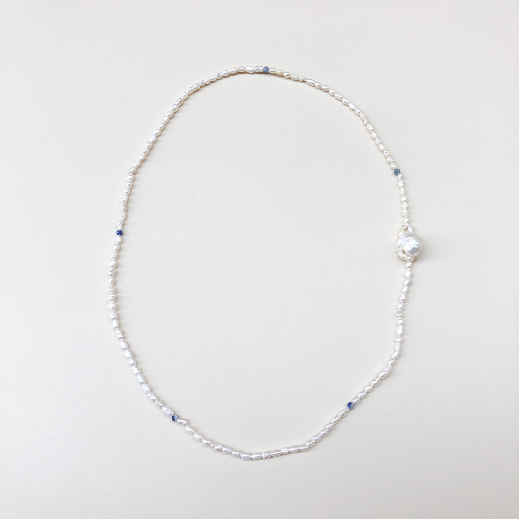Collana di perle naturali con perla naturale come chiusura